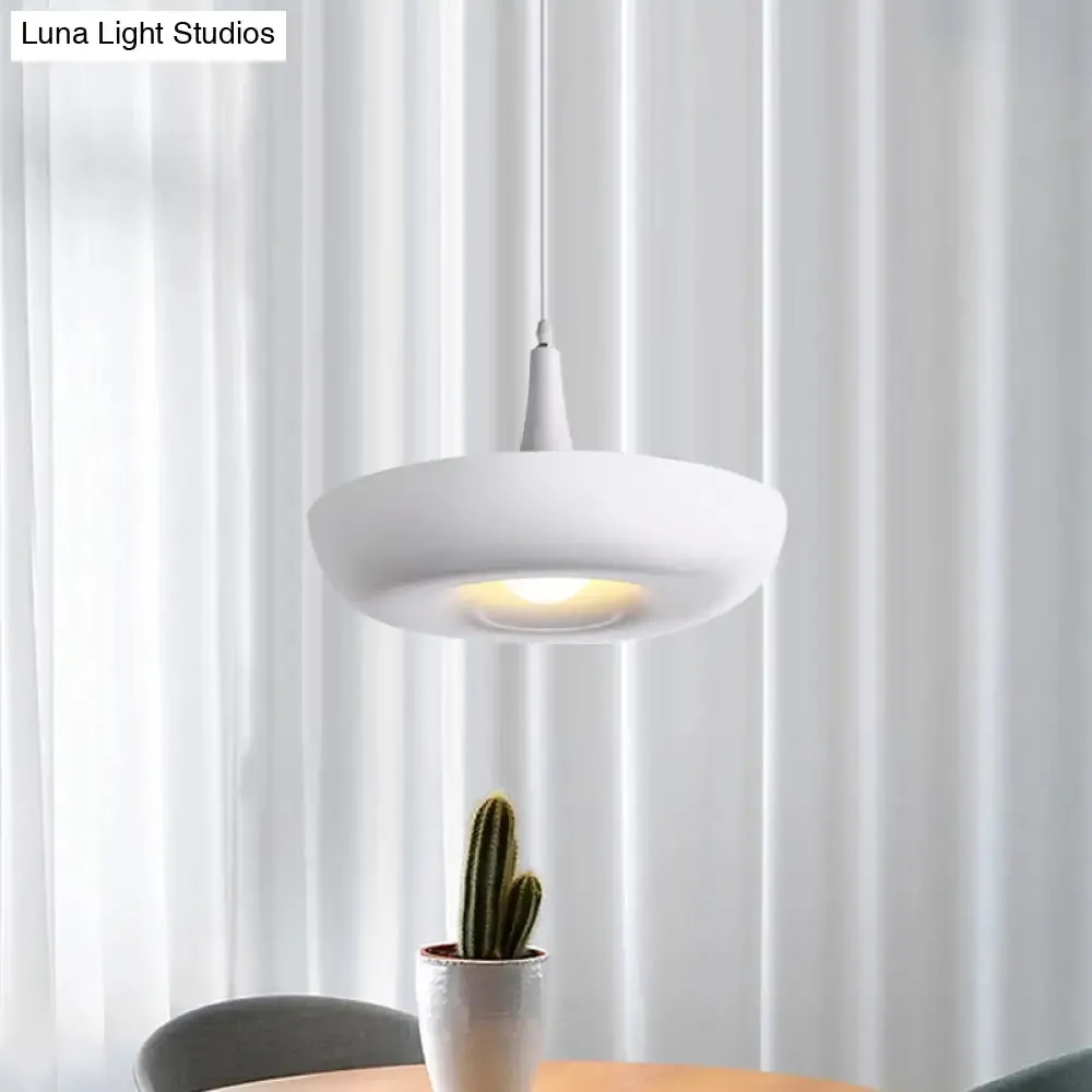 Aluminum Trumpet Hanging Lamp with White/Black Nordic Pendant and Curled Edge