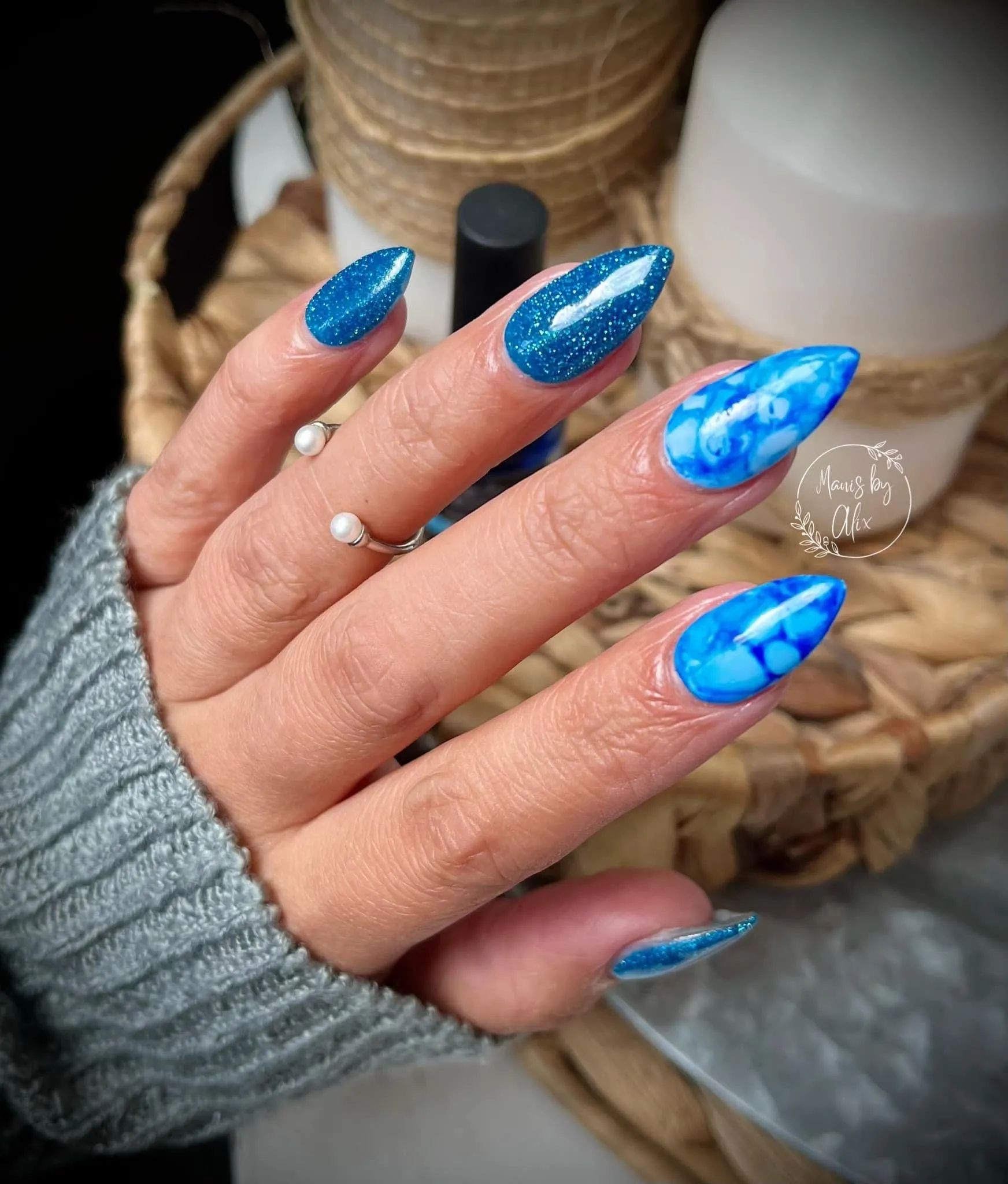 Dj Zone- Reflective gel polish