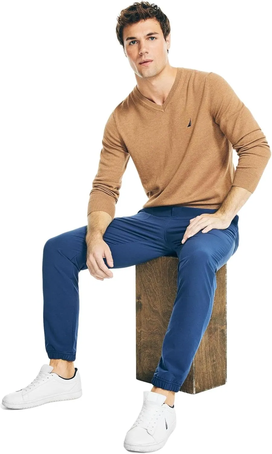 Nautica Men's Classic Fit Navtech Soft V-Neck Sweater