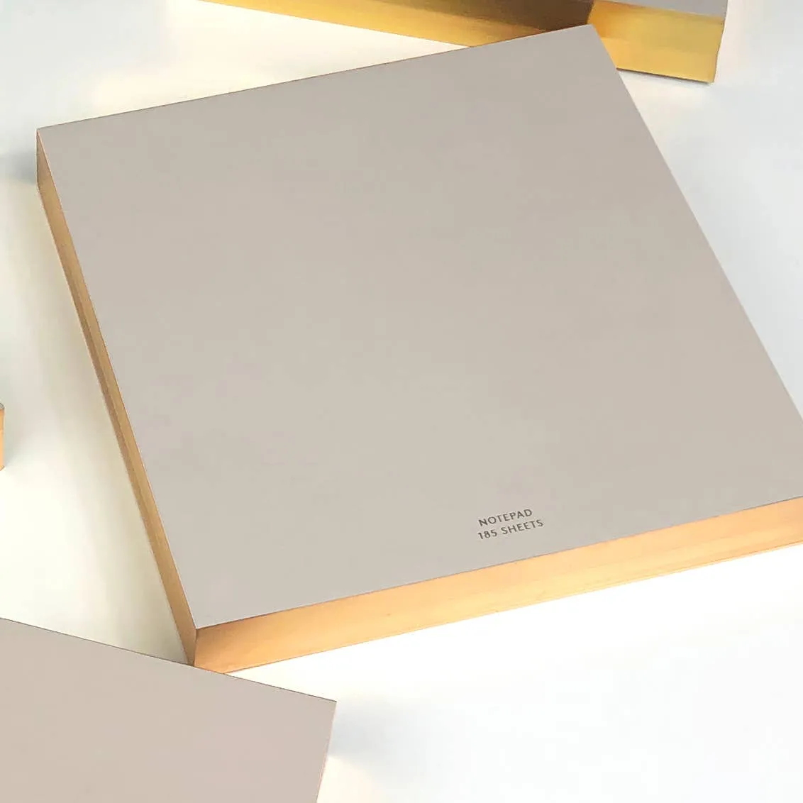 Wms&Co. Greige ColorPad Medium Long with Gilded Edge